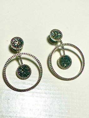 NIB 00 gauge / 10 mm dangle hoop plugs gauges with iridescent stones. Screwlets.